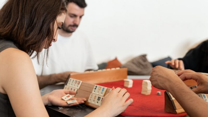 Drugie Mistrzostwa Chorzowa w grze Rummikub zgromadziły rekordową liczbę uczestników